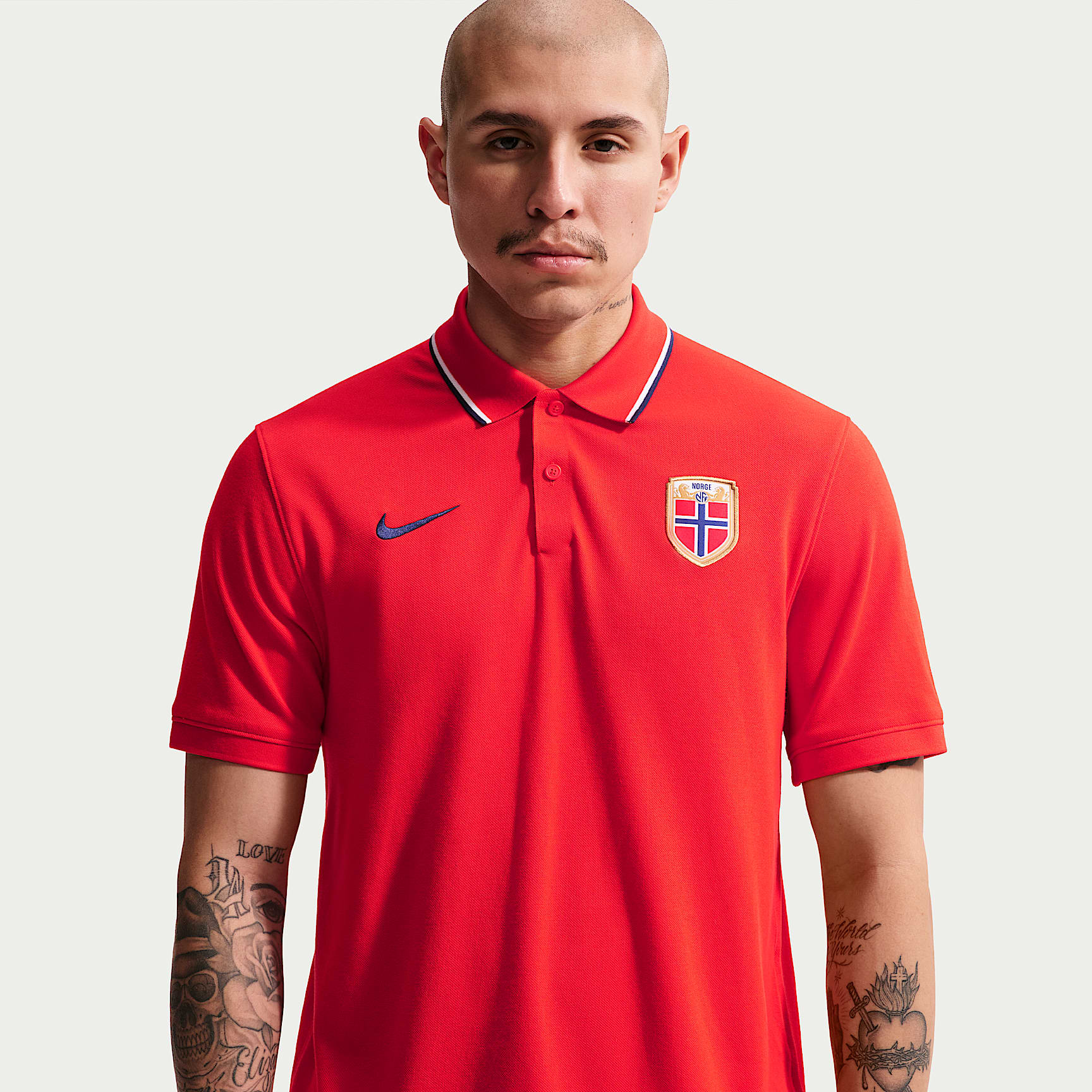 Nike ノルウェー代表 Dri-FIT シャツ Norway Big Kids' Nike Dri-FIT Soccer Pre-Match Short-Sleeve Top